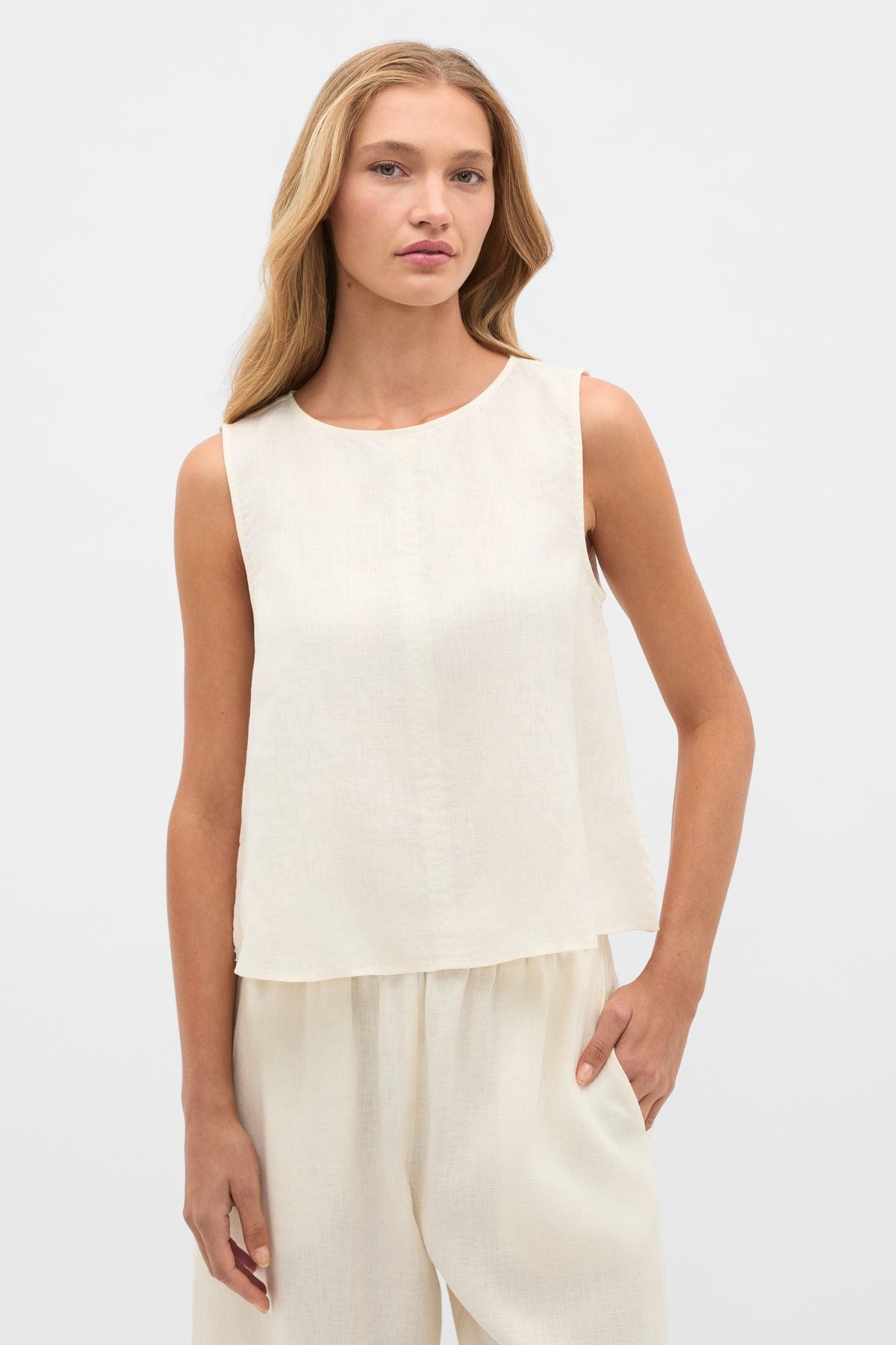 Linen Split Hem Tank