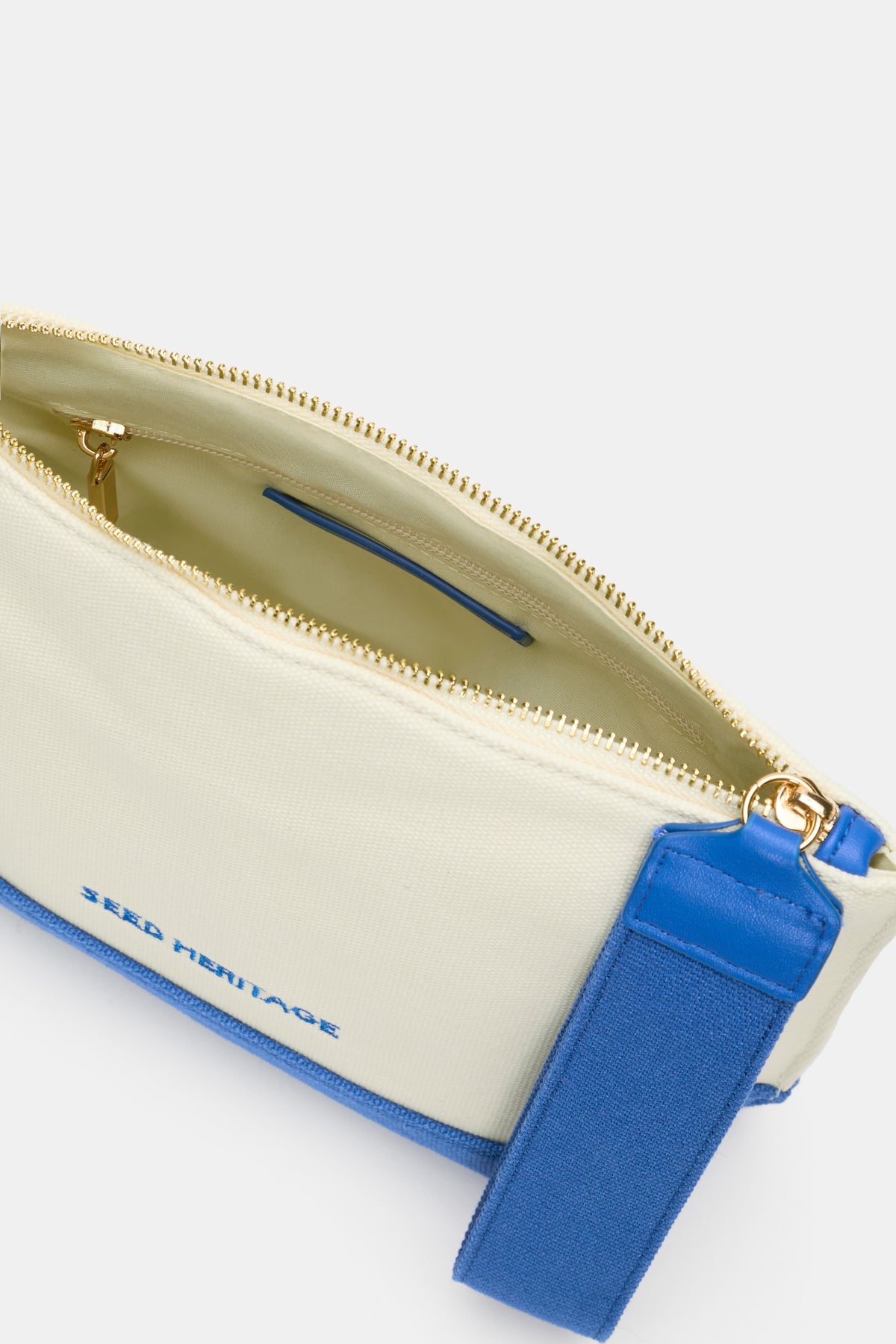 Contrast Trim Pouch