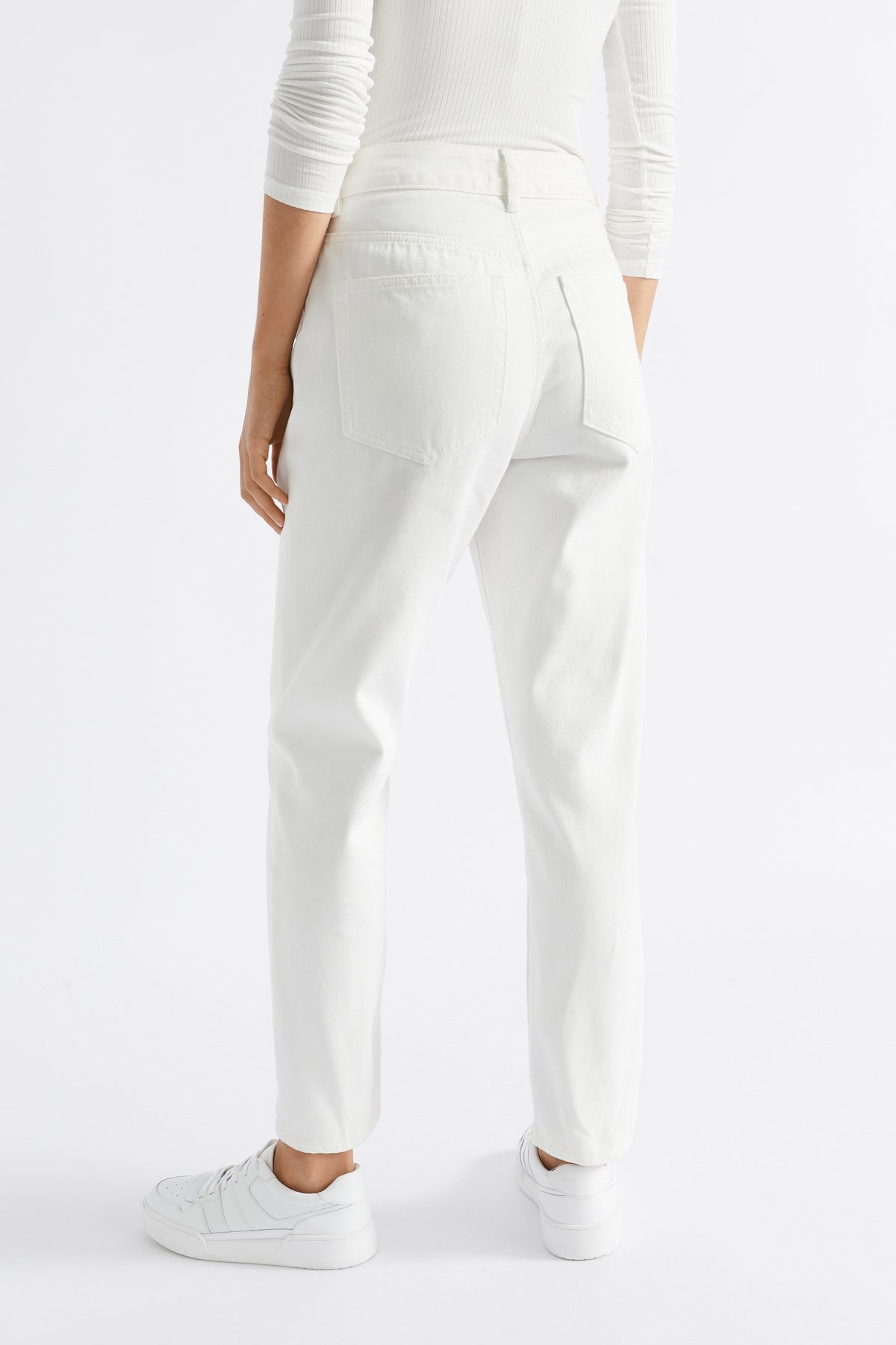 Core Slim Leg Rigid Jean