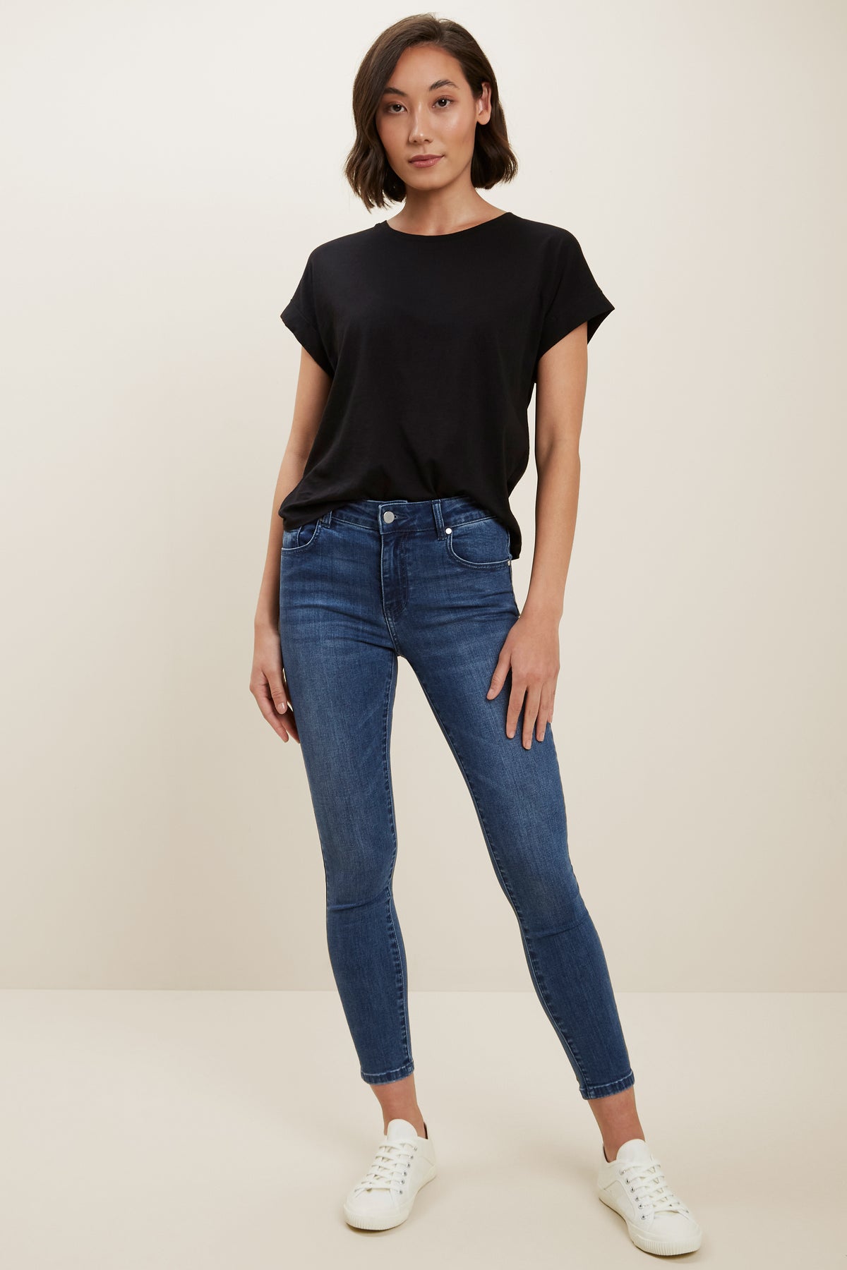 Core Rolled Cuff Tee