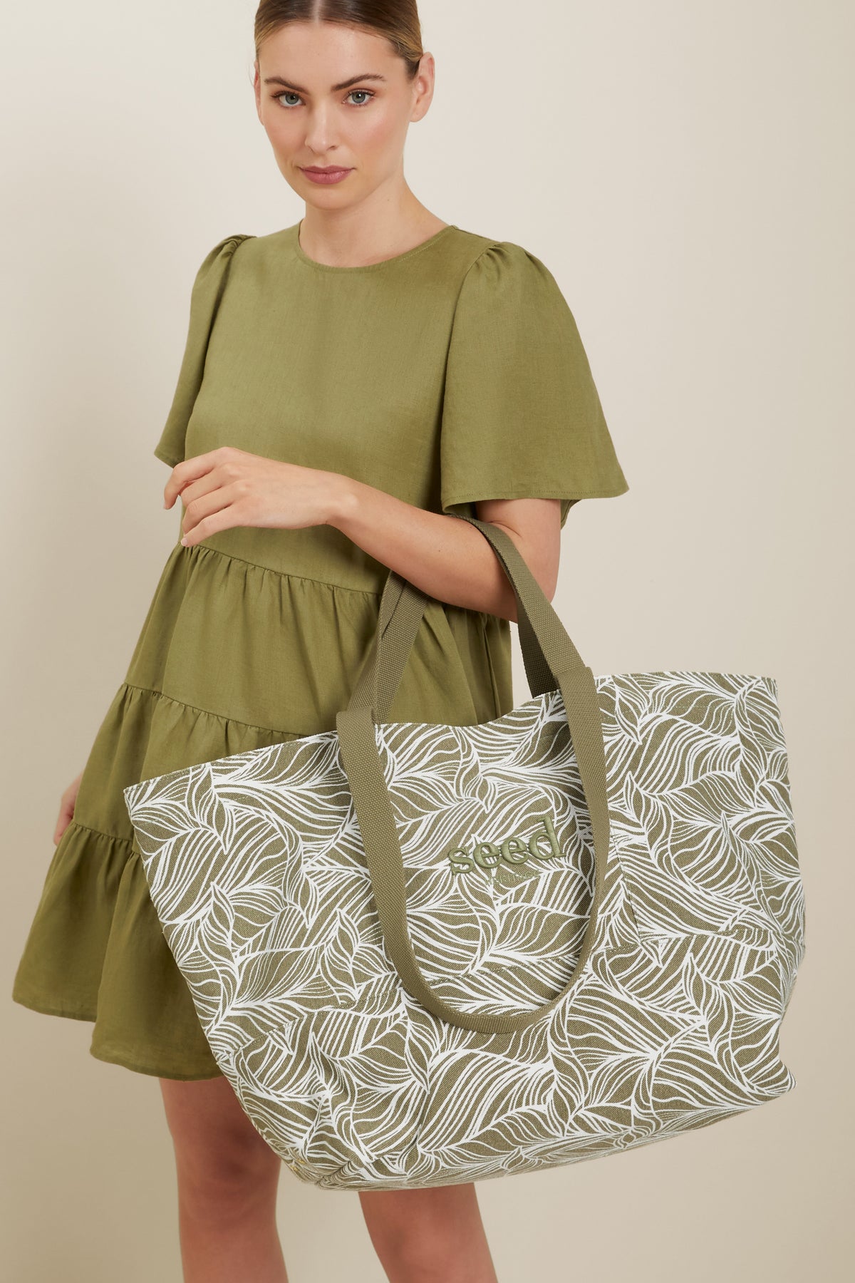 Seed Overnight Bag