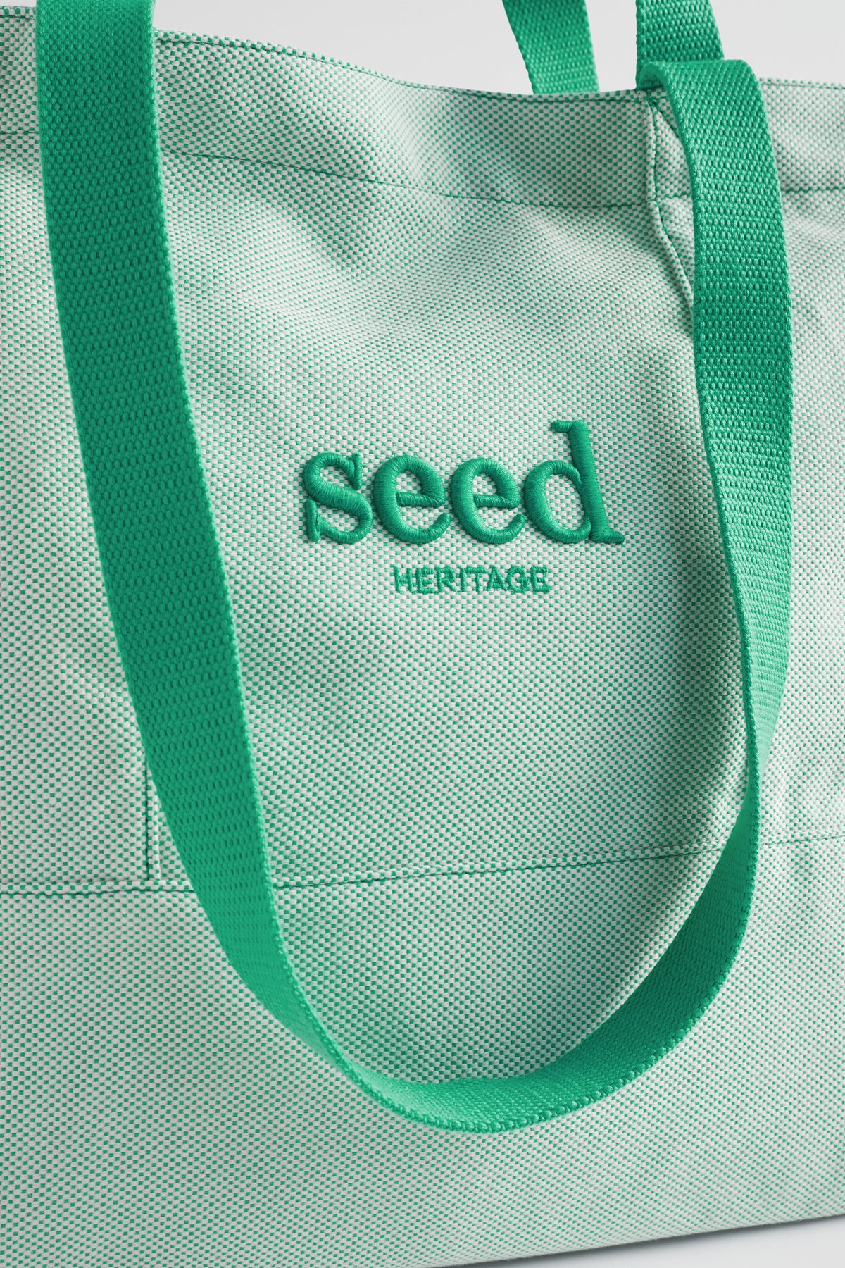 Seed Overnight Bag