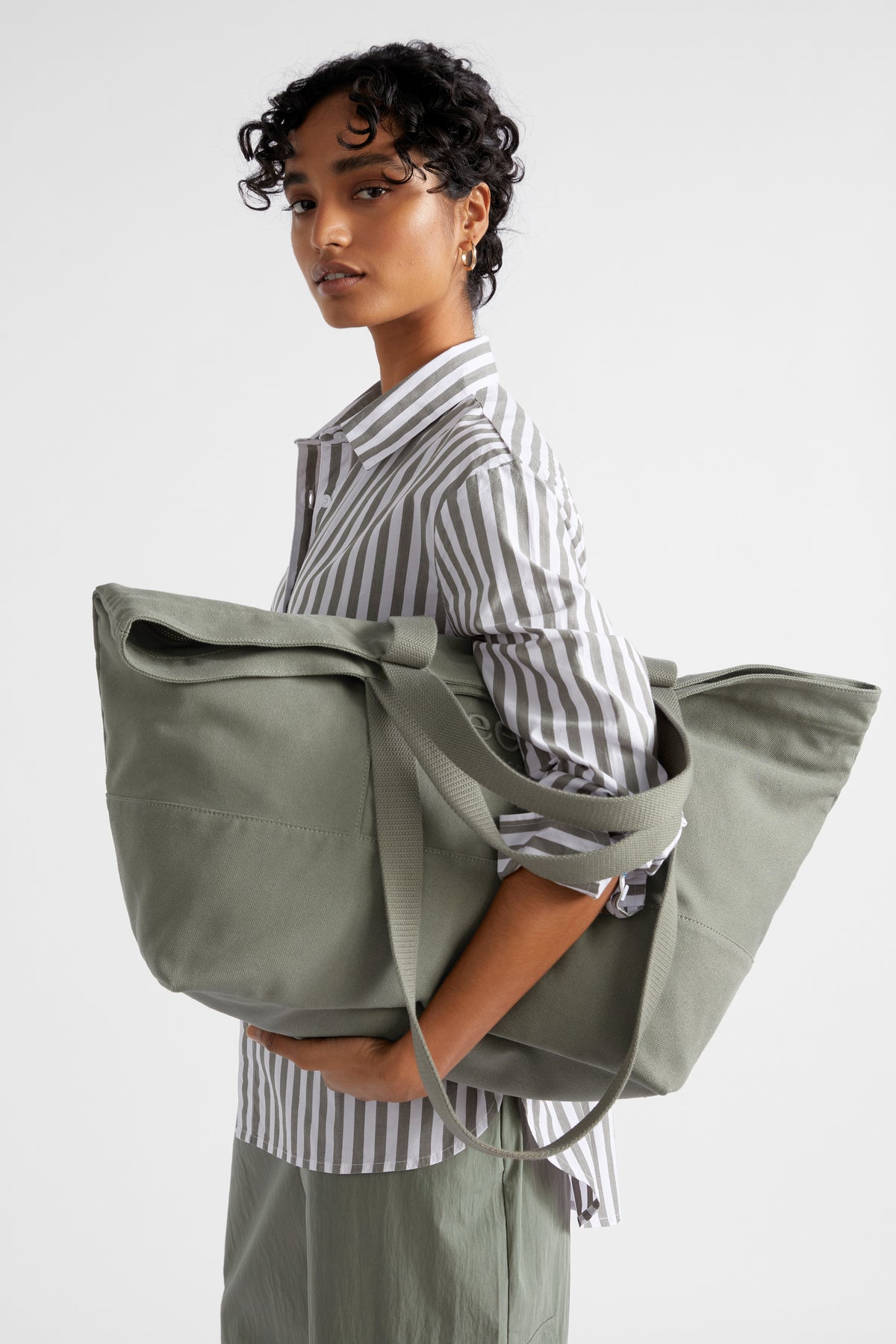 Seed Overnight Bag