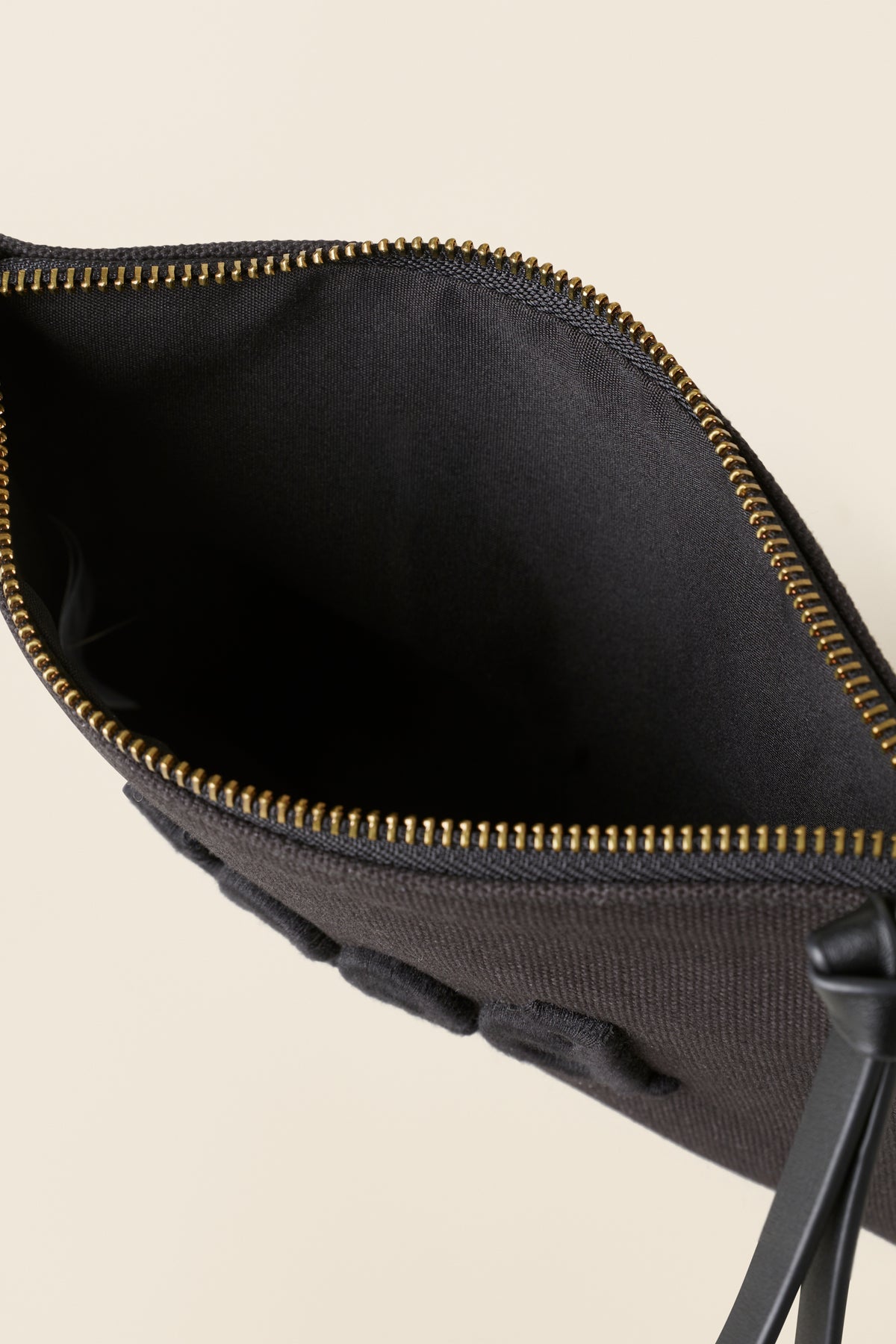 Seed Pouch