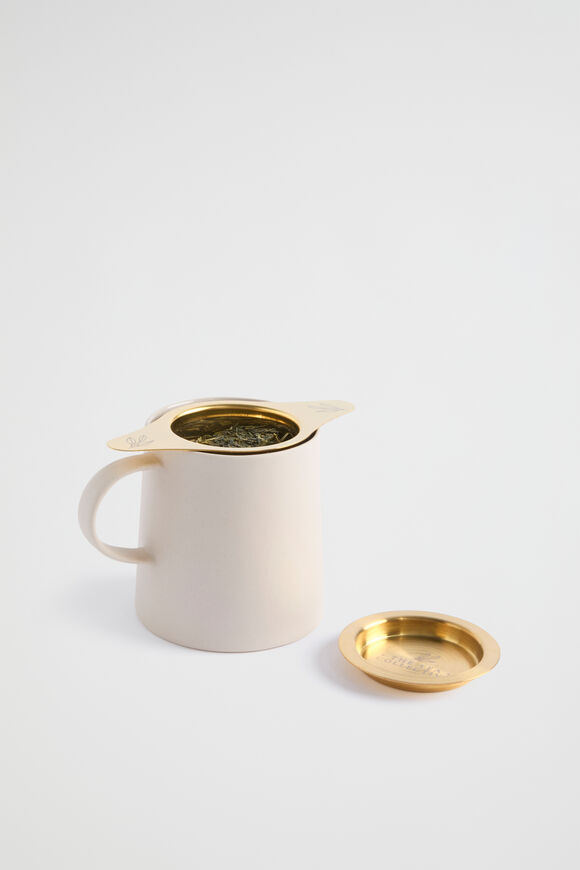 Tea Infuser  Gold  hi-res