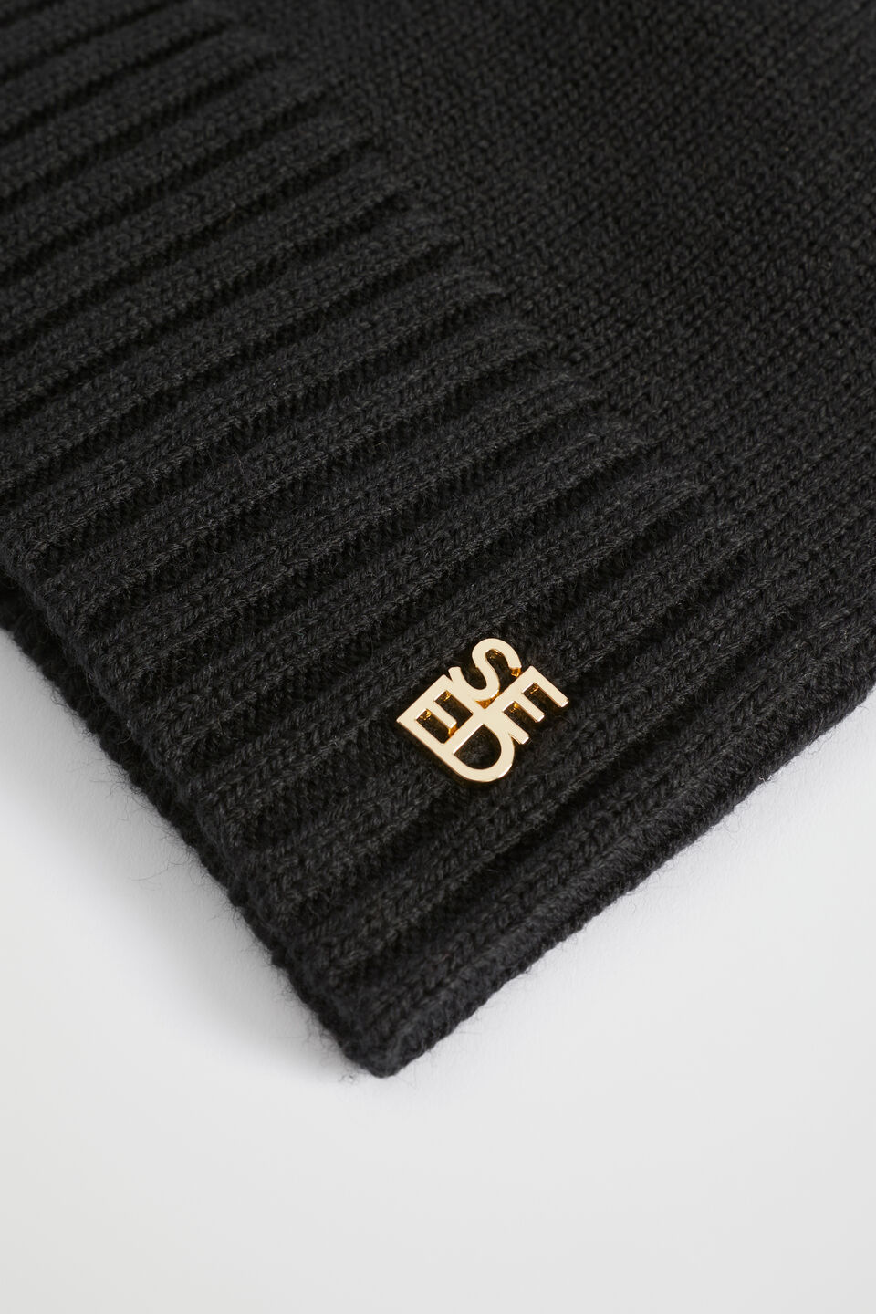 Logo Detail Wool Beanie  Black
