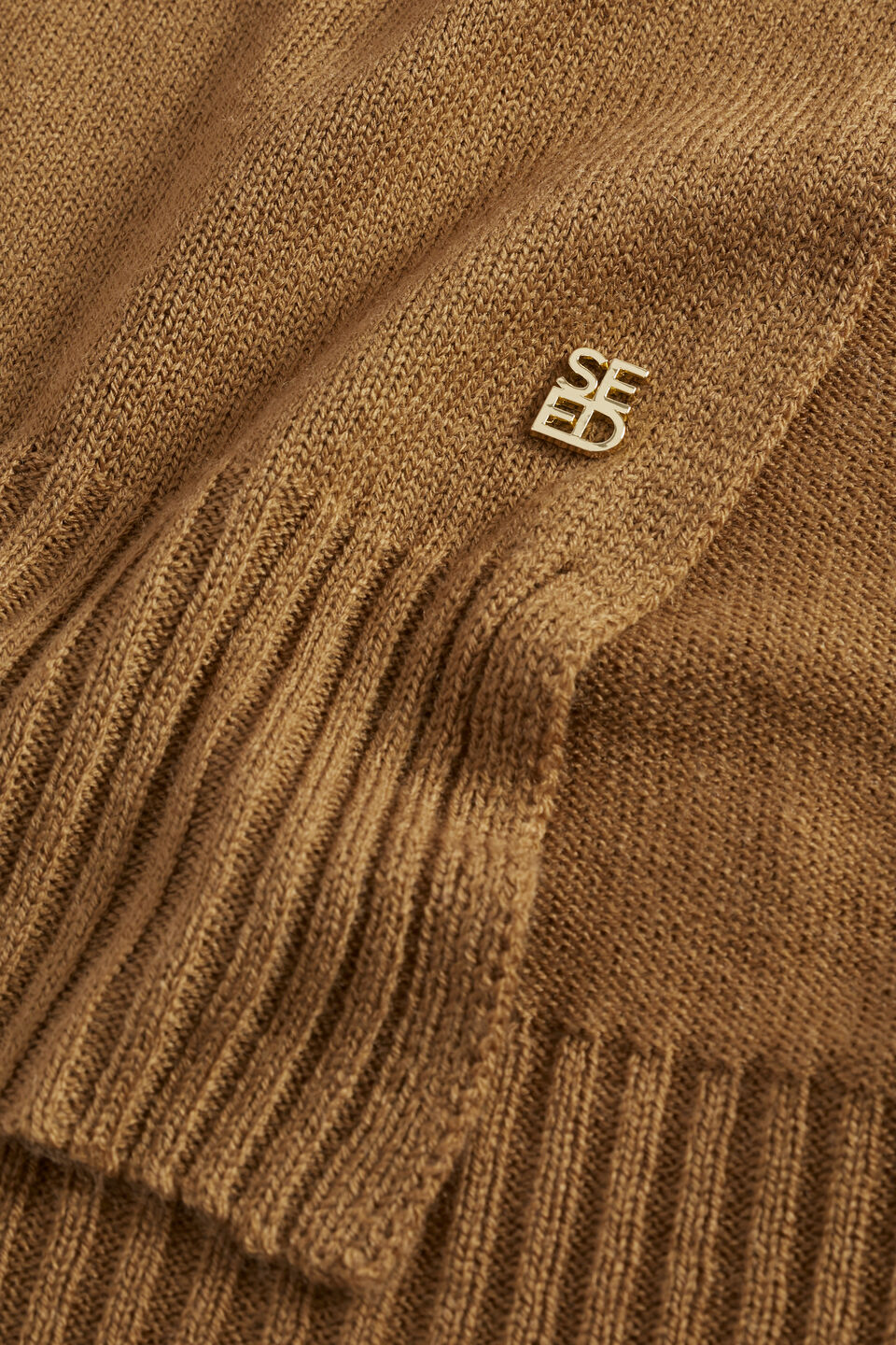 Logo Detail Wool Scarf  Deep Brass