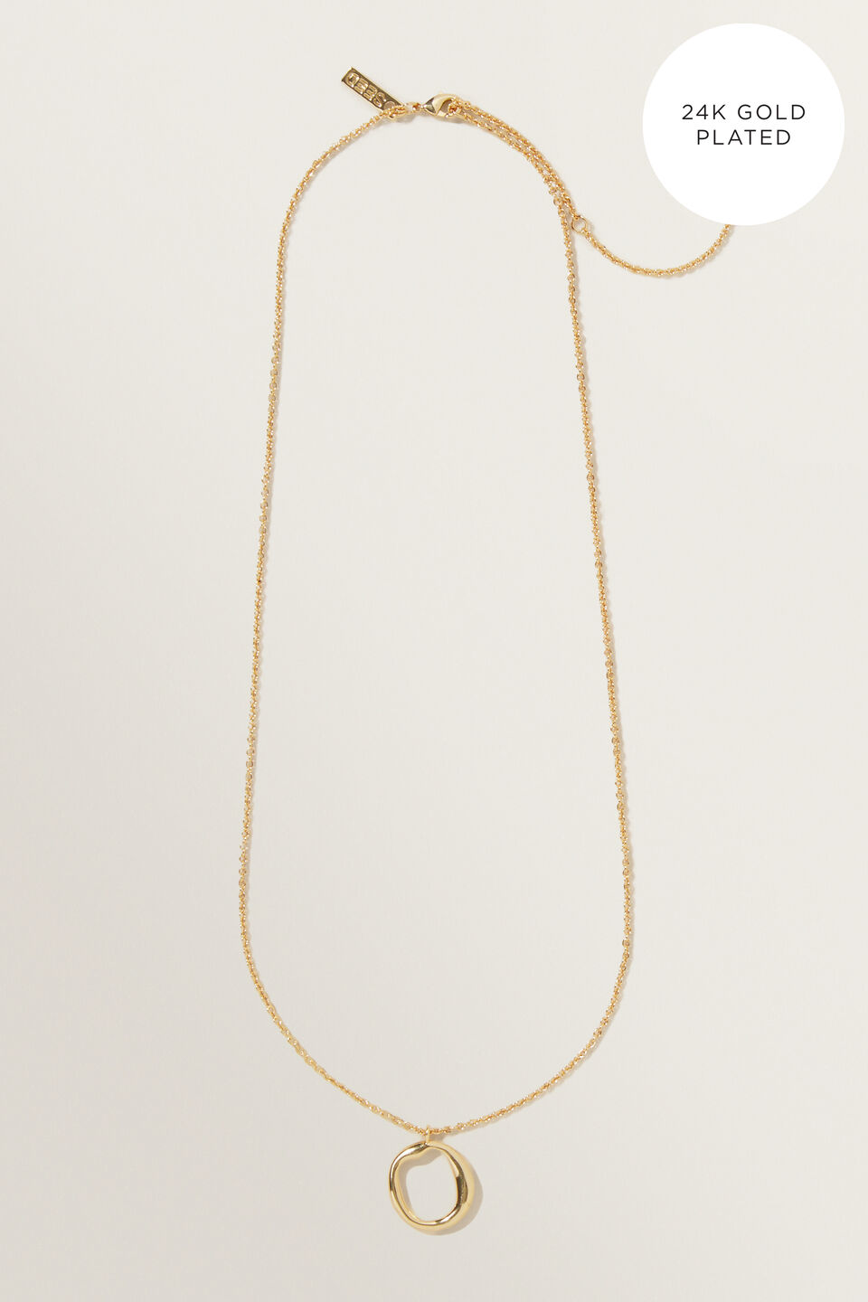 Fine Oval Pendant Necklace  Gold