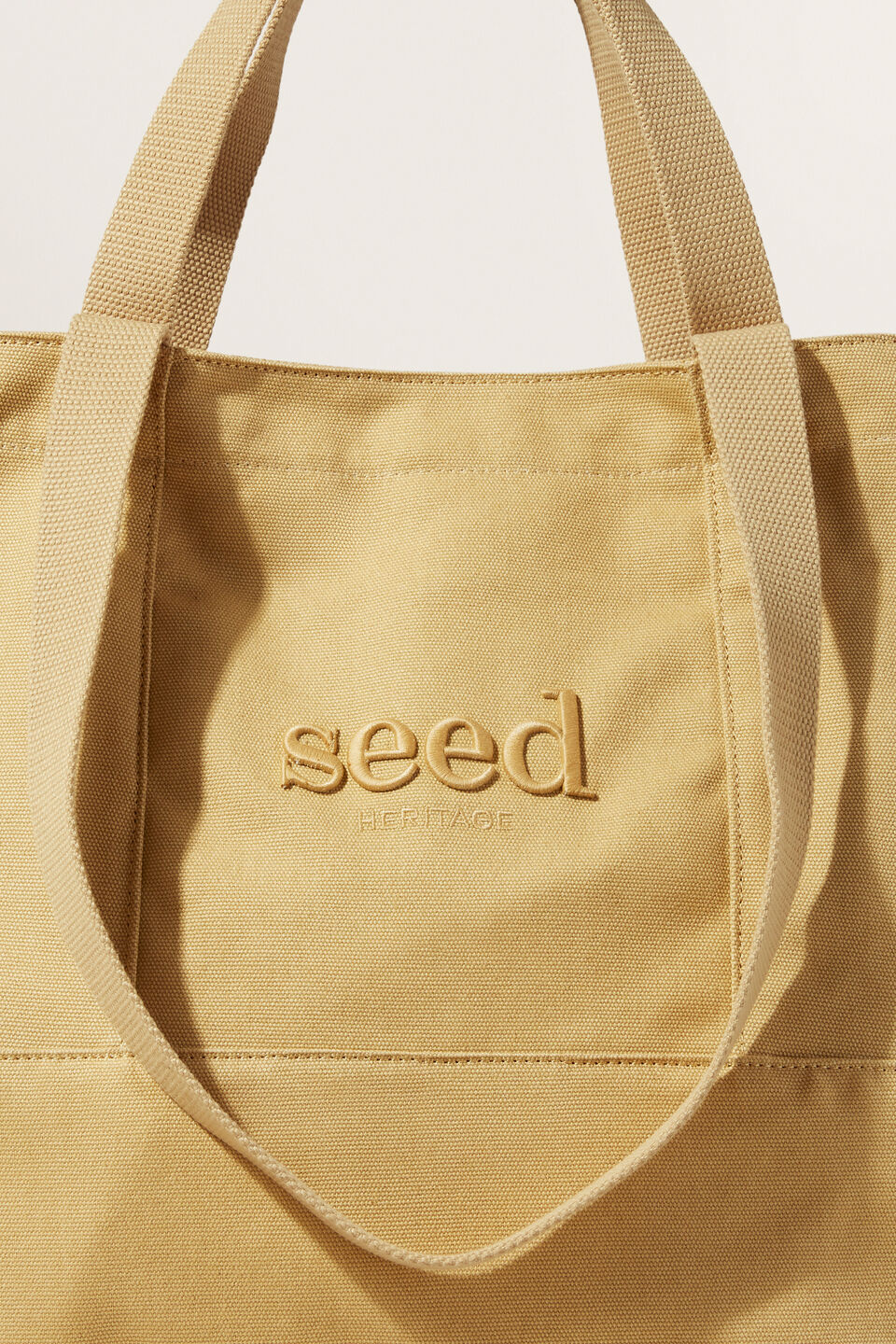 Seed Overnight Bag  Fawn