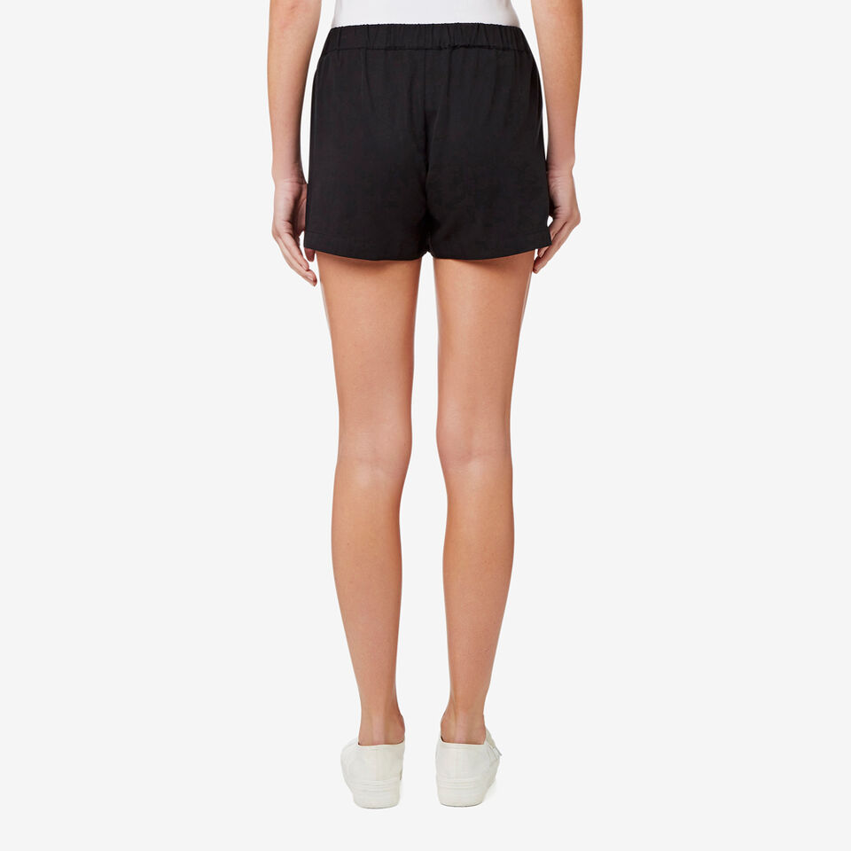 Double Layer Short  