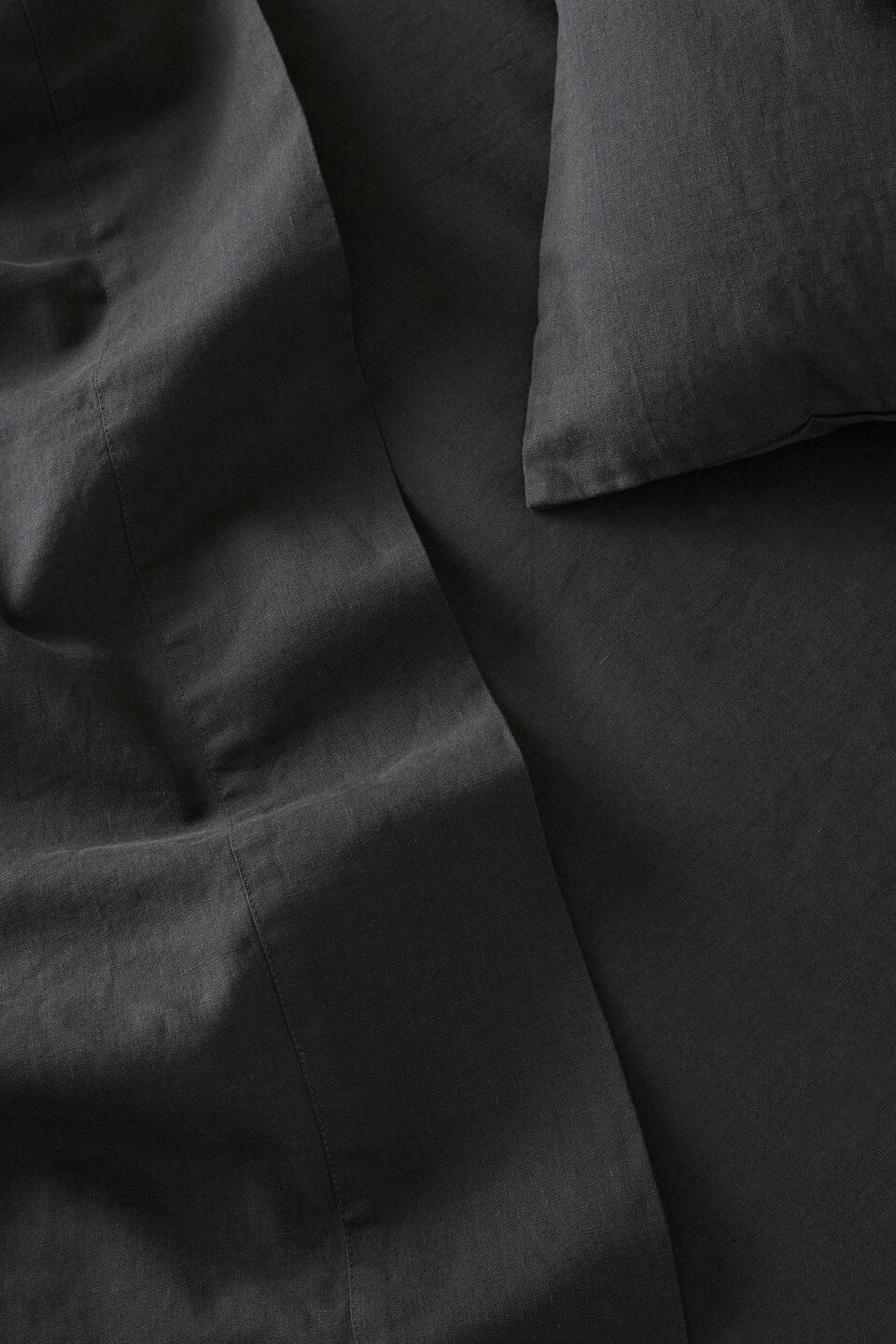 Alba Standard Pillowcase  Charcoal