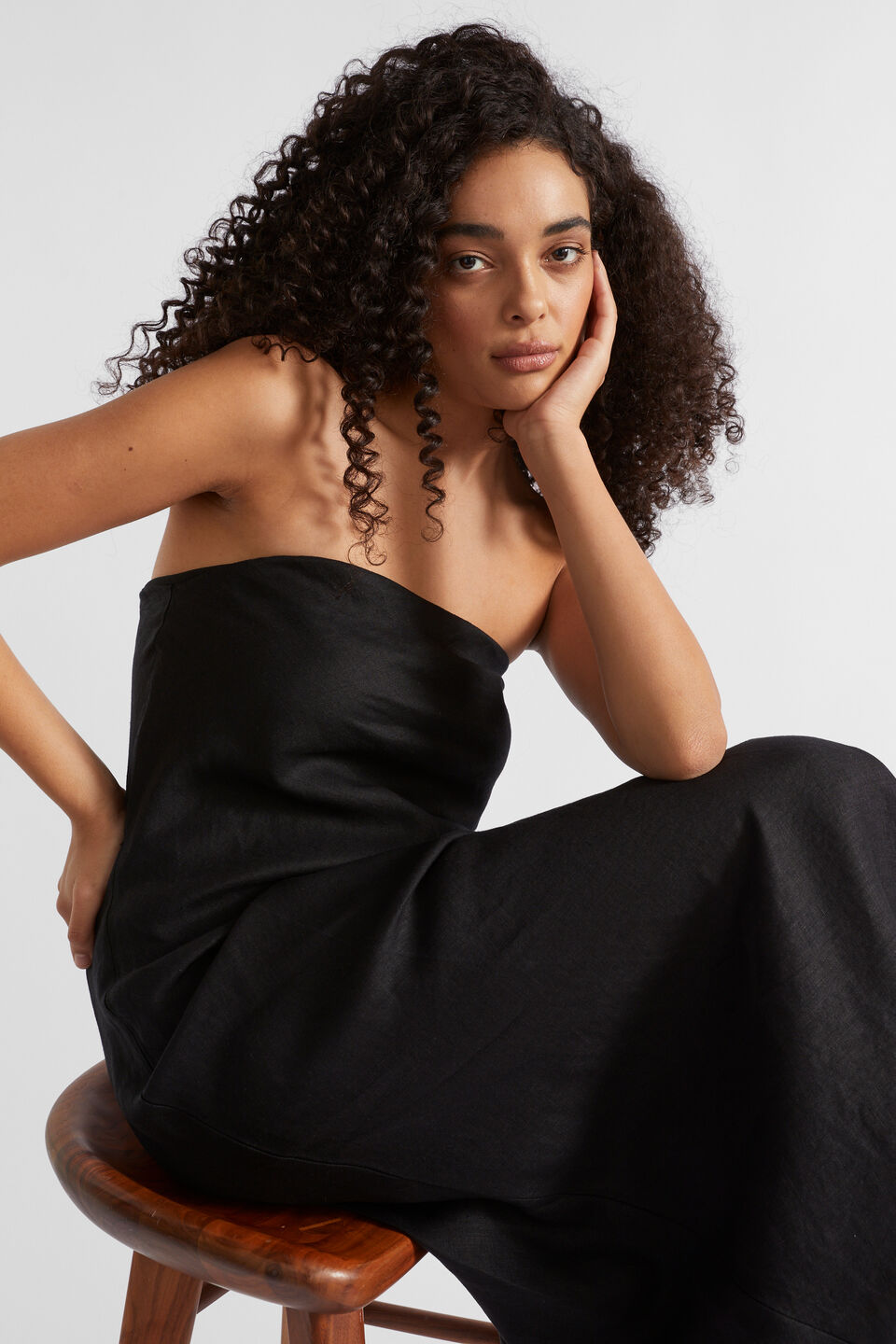 Core Linen Strapless Maxi Dress  Black