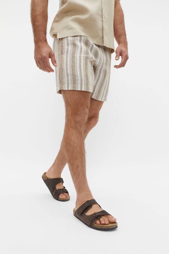 Summer Slide  Dark Tan  hi-res