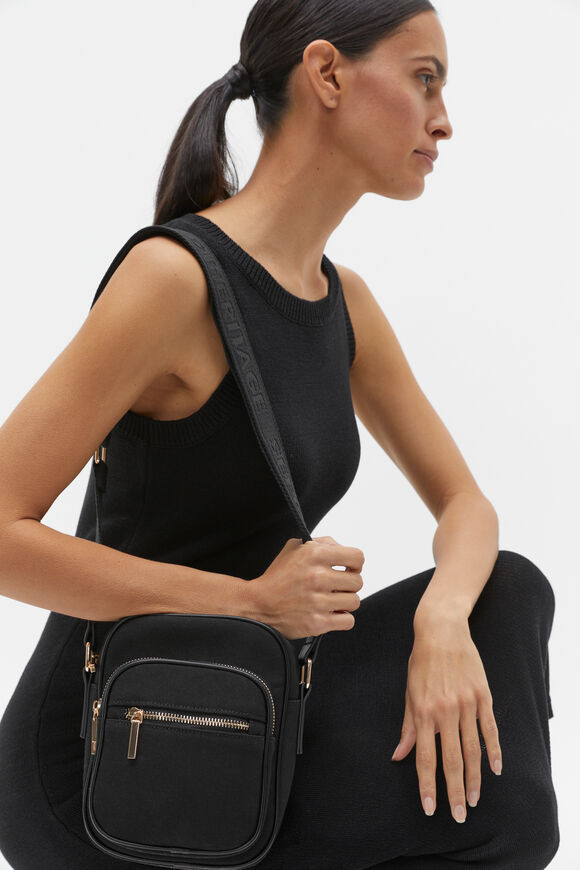 Seed Camera Bag  Black  hi-res
