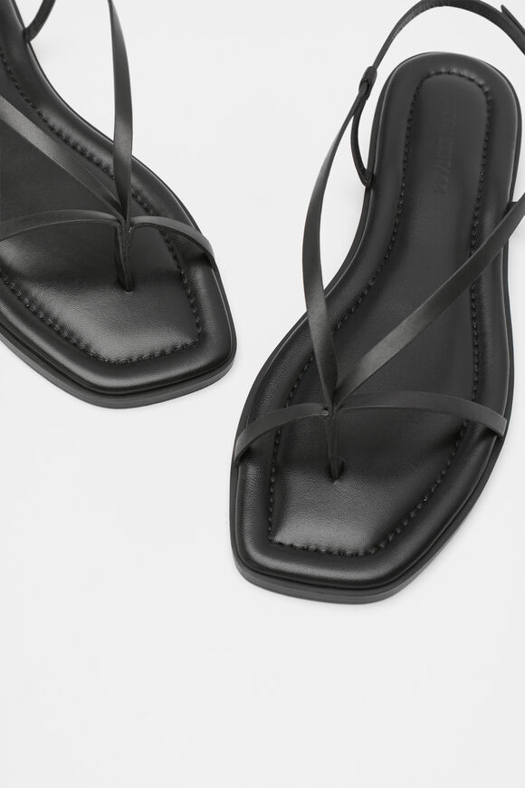 Chiara Flat Sandal  Black  hi-res