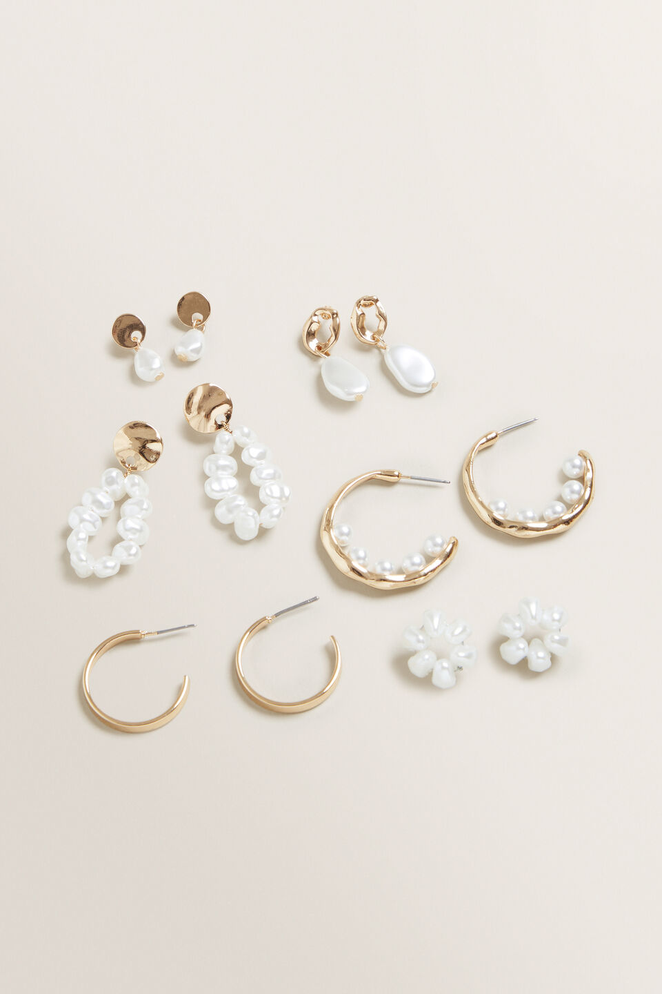 Pearl Earring Pack  