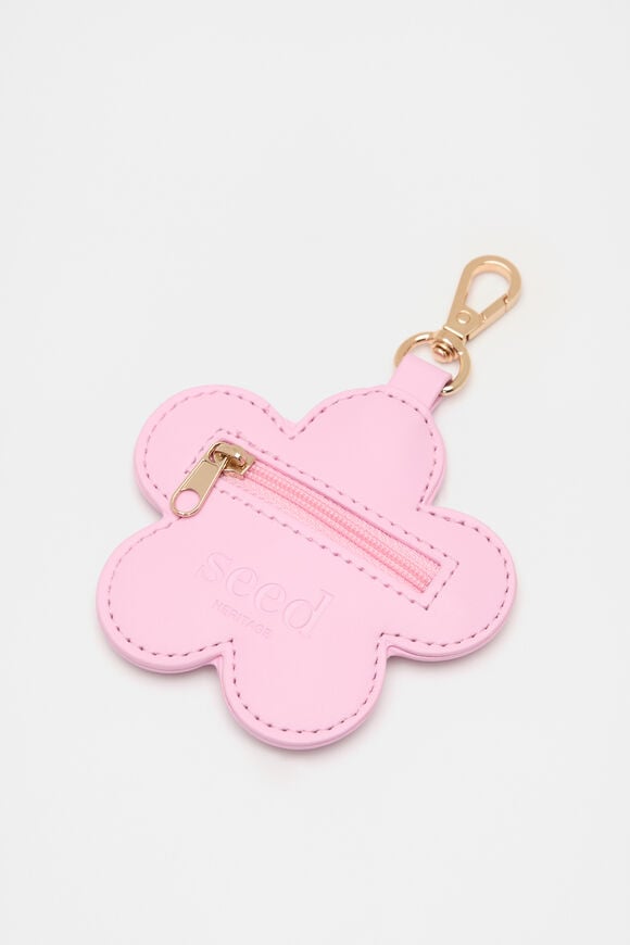 Flower Initial Keyring  V  hi-res