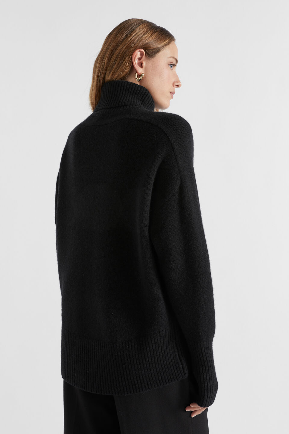 Merino Wool Roll Neck  Black