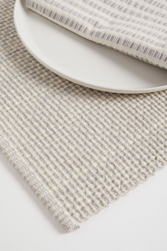 Iris Placemat Set of 4  Silver Grey  hi-res