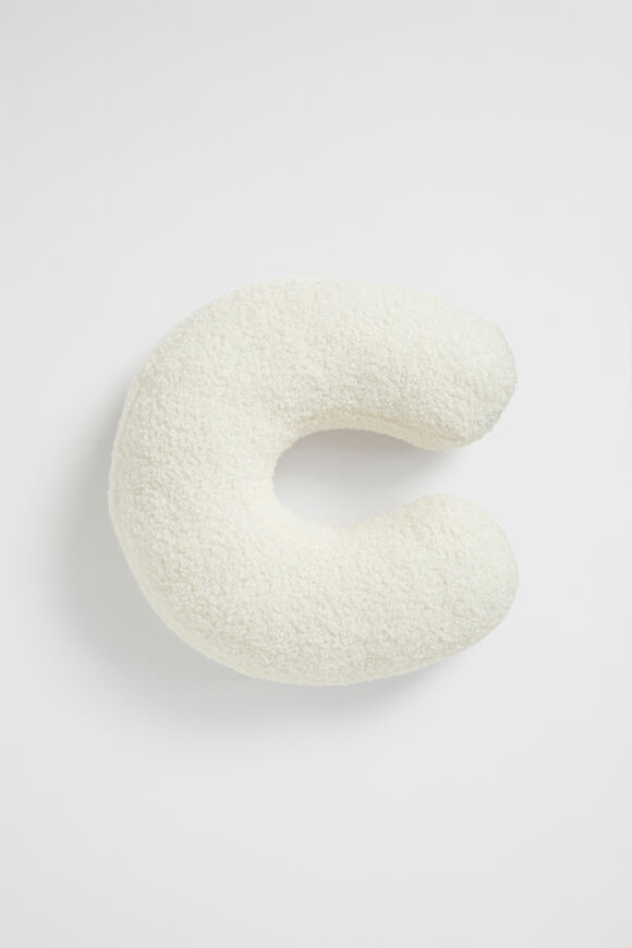 Teddy Initial Cushion Creme  C  hi-res