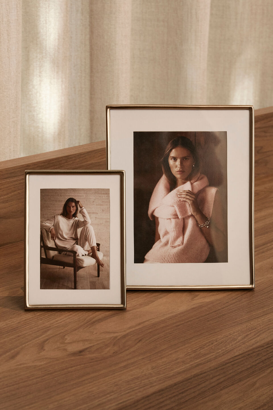 Casey Medium Photo Frame  Gold
