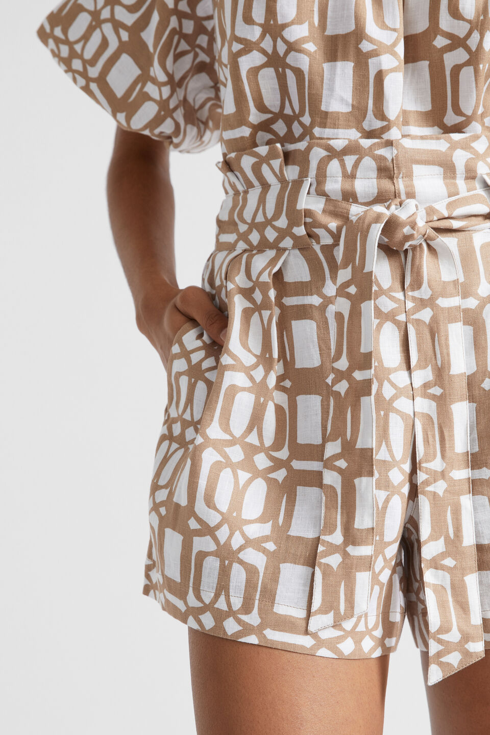 Linen Retro Short  Barley Retro
