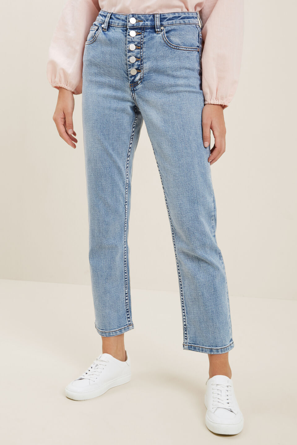 Button Up Jean  Mid Vintage Wash