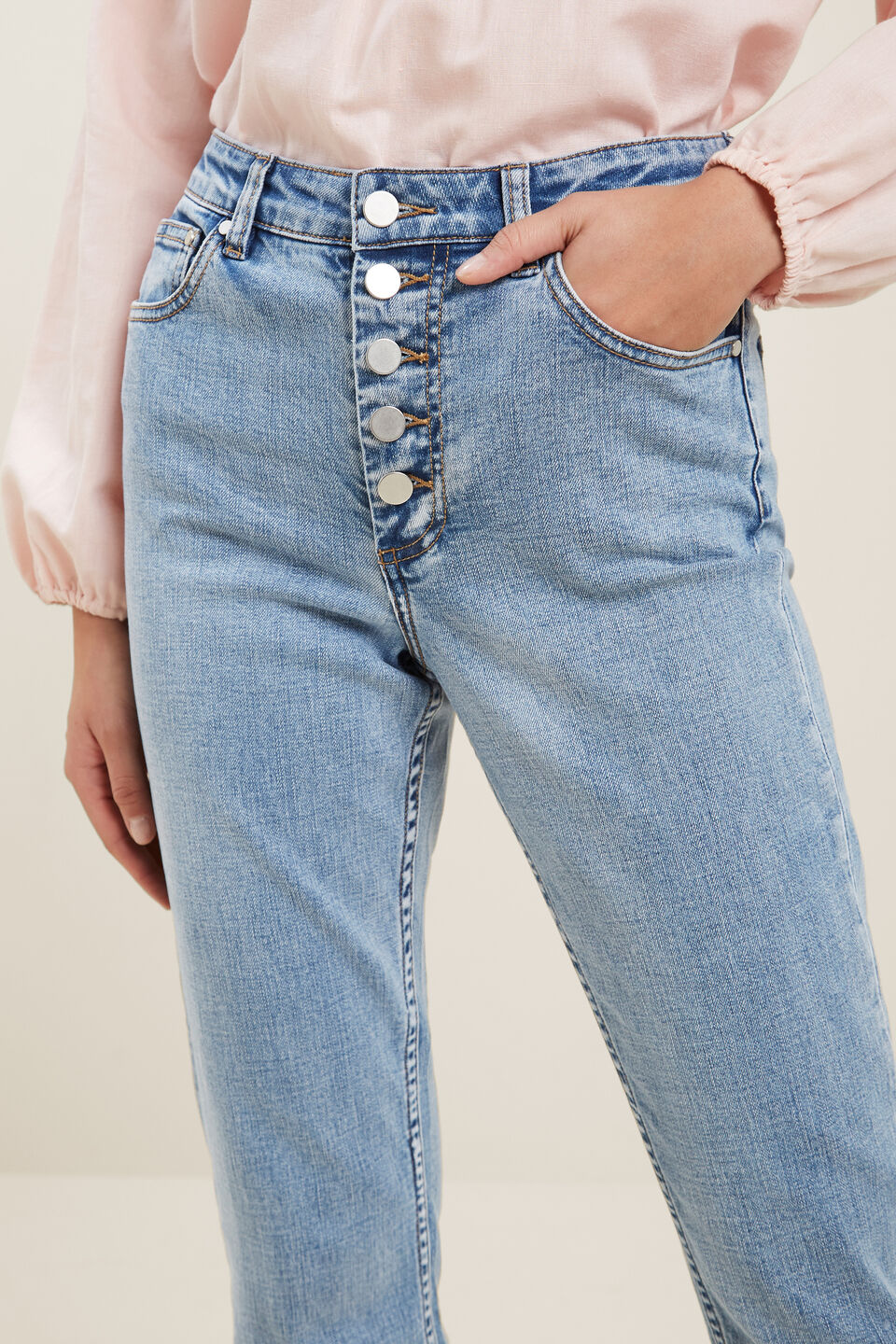 Button Up Jean  Mid Vintage Wash