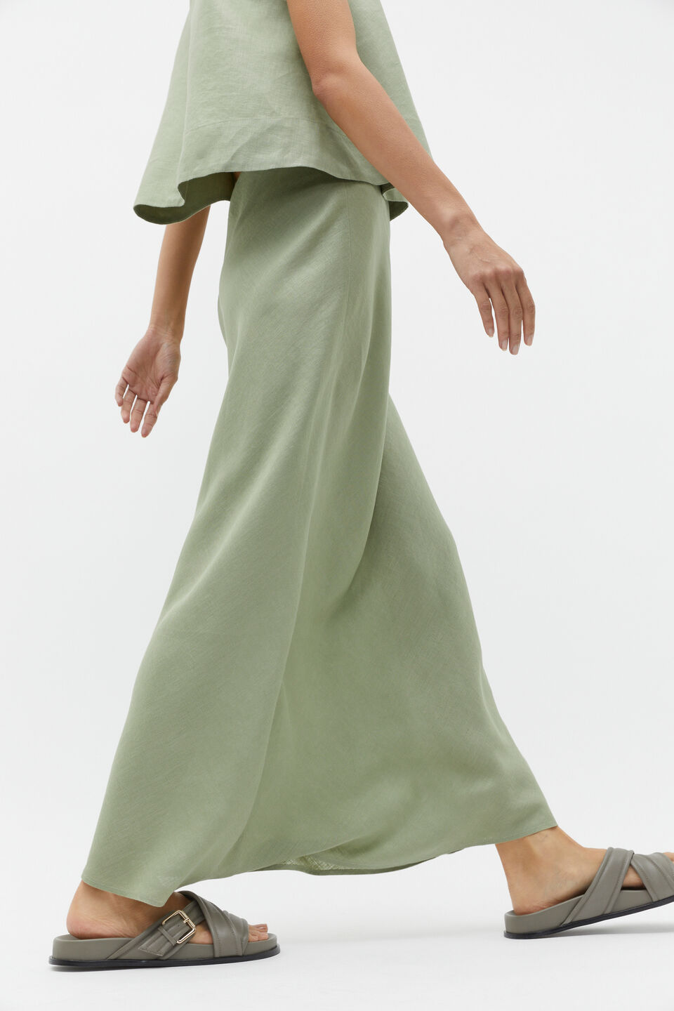 Core Linen Skirt  Pale Olive