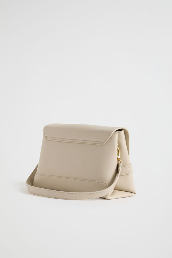 Chain Handbag  Vanilla  hi-res