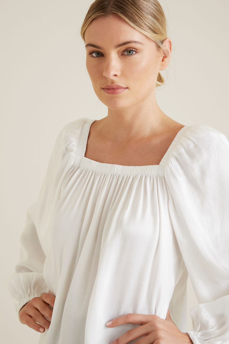 Floaty Blouson Top  
