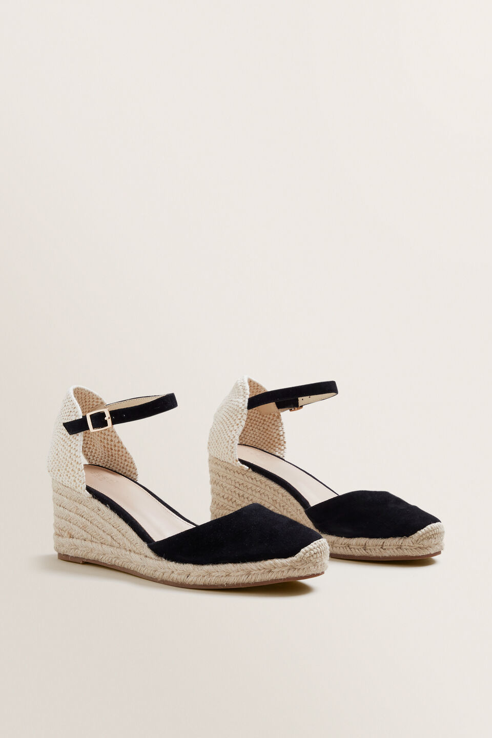 Darcy Wedge  Black