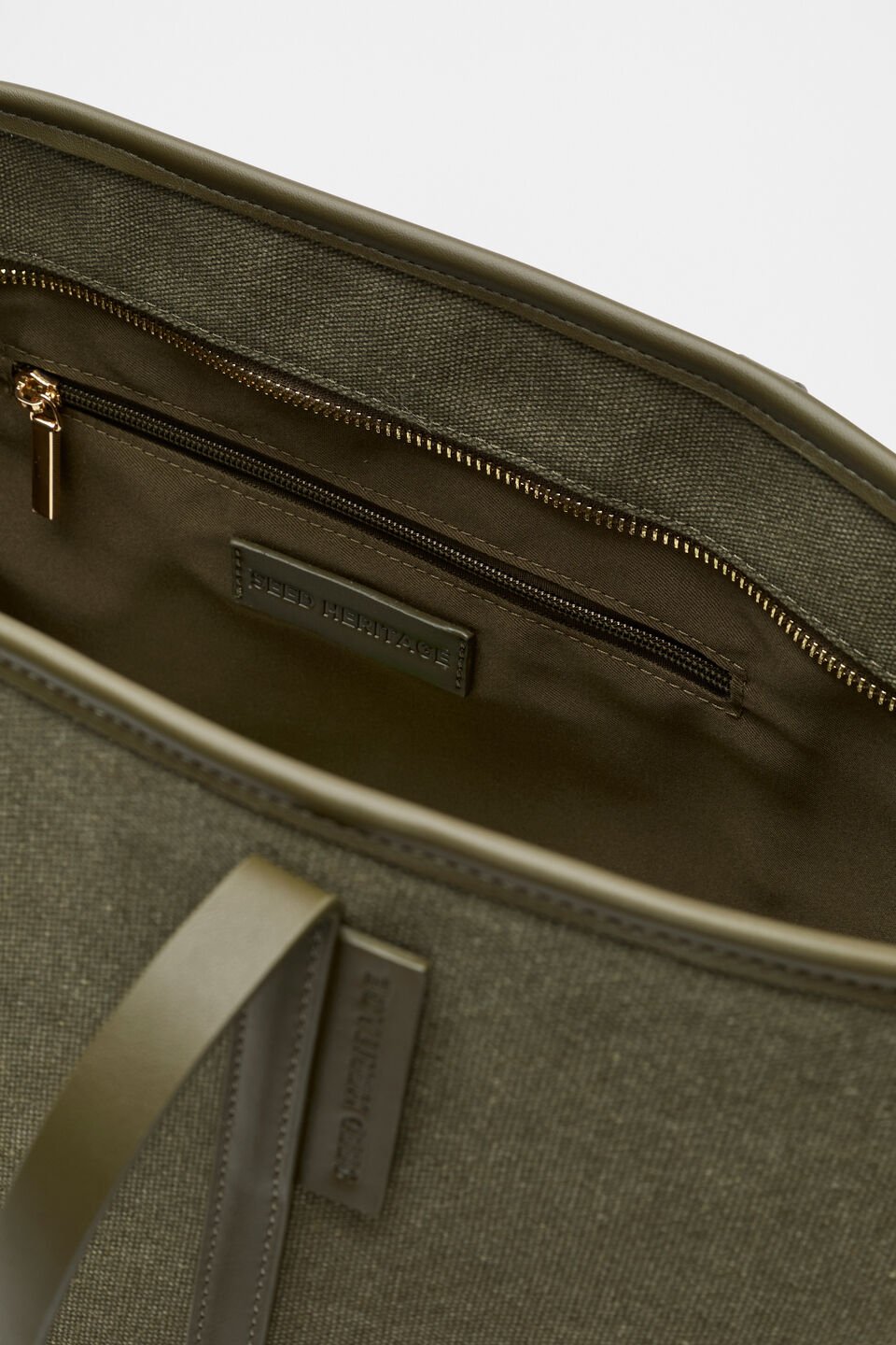 Trim Detail Tote  Olive Leaf