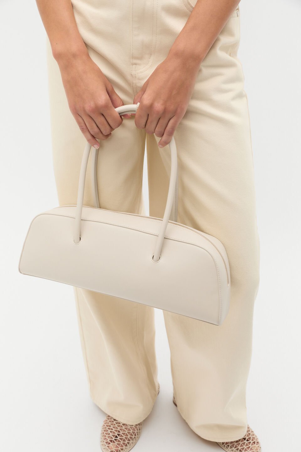 Structured Shoulder bag  Tofu