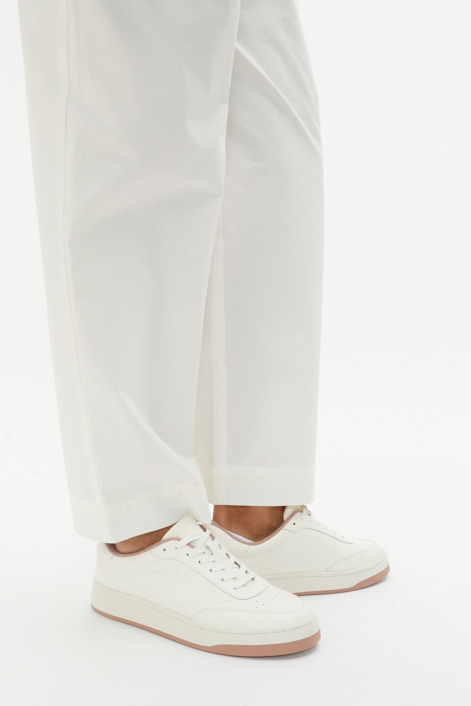 Zoe Sneaker  Cookie
