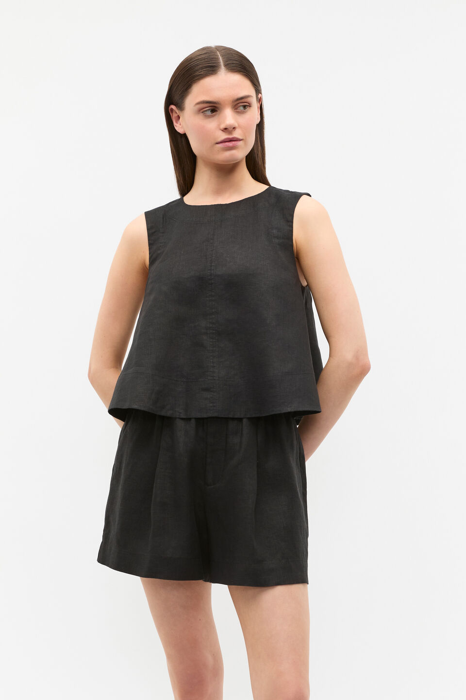 Core Linen Shell Top  Black