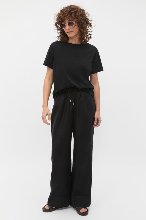 Core Neat Tee  Black  hi-res