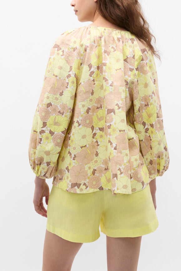 Linen Vintage Floral Scoop Neck Blouse  Vintage Floral Linen Vintage Floral Scoop Neck Blouse  Vintage Floral  hi-res