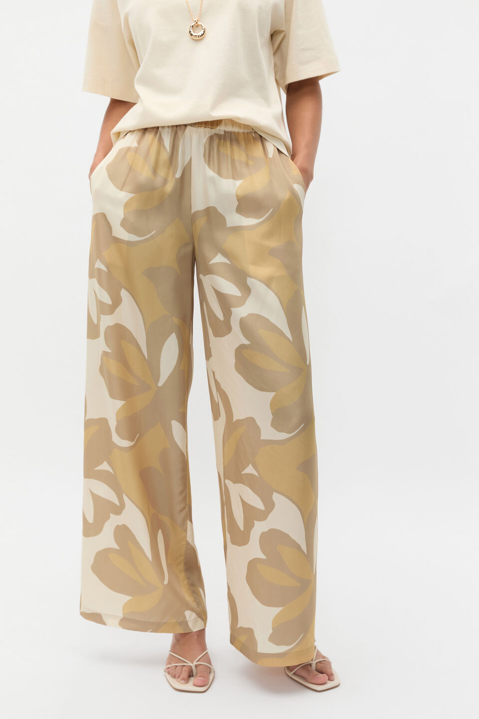 Satin Printed Pant  Multi