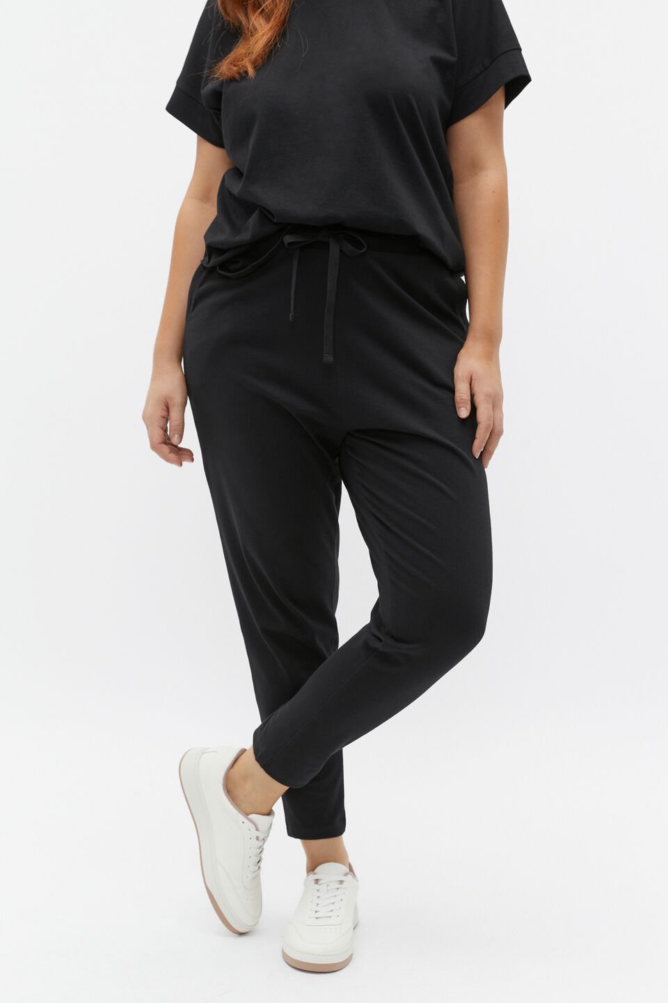 Core Heritage Jersey Trackpant  Black