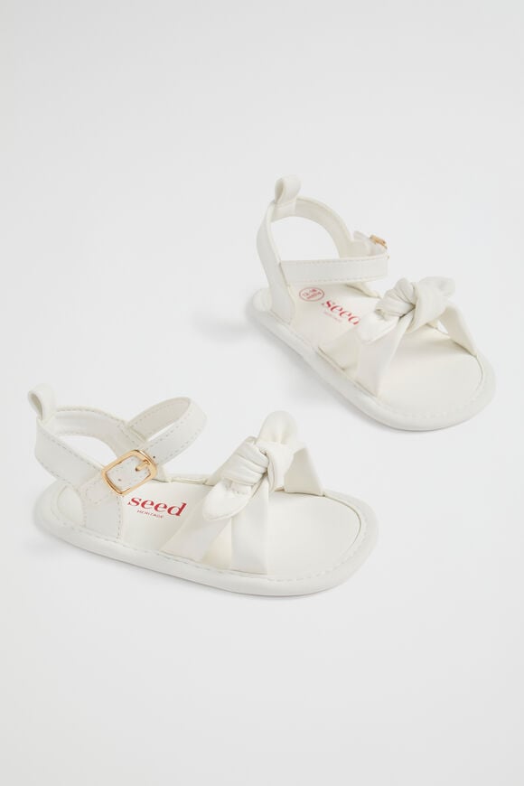 Puffy Knot Sandal  White  hi-res