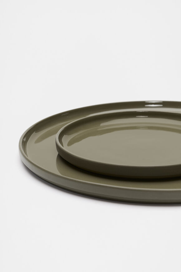 Willow Dinner Plate  Rainforest  hi-res