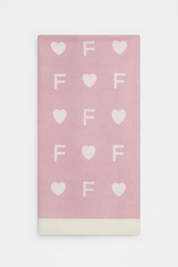 Heart Initial Blanket  F  hi-res