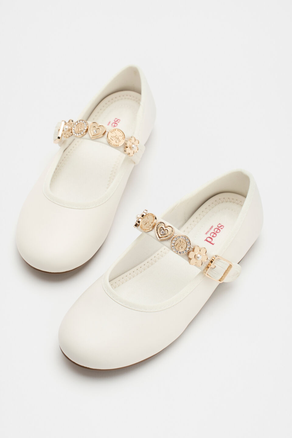 Coin Charm Ballet  Classic Cream