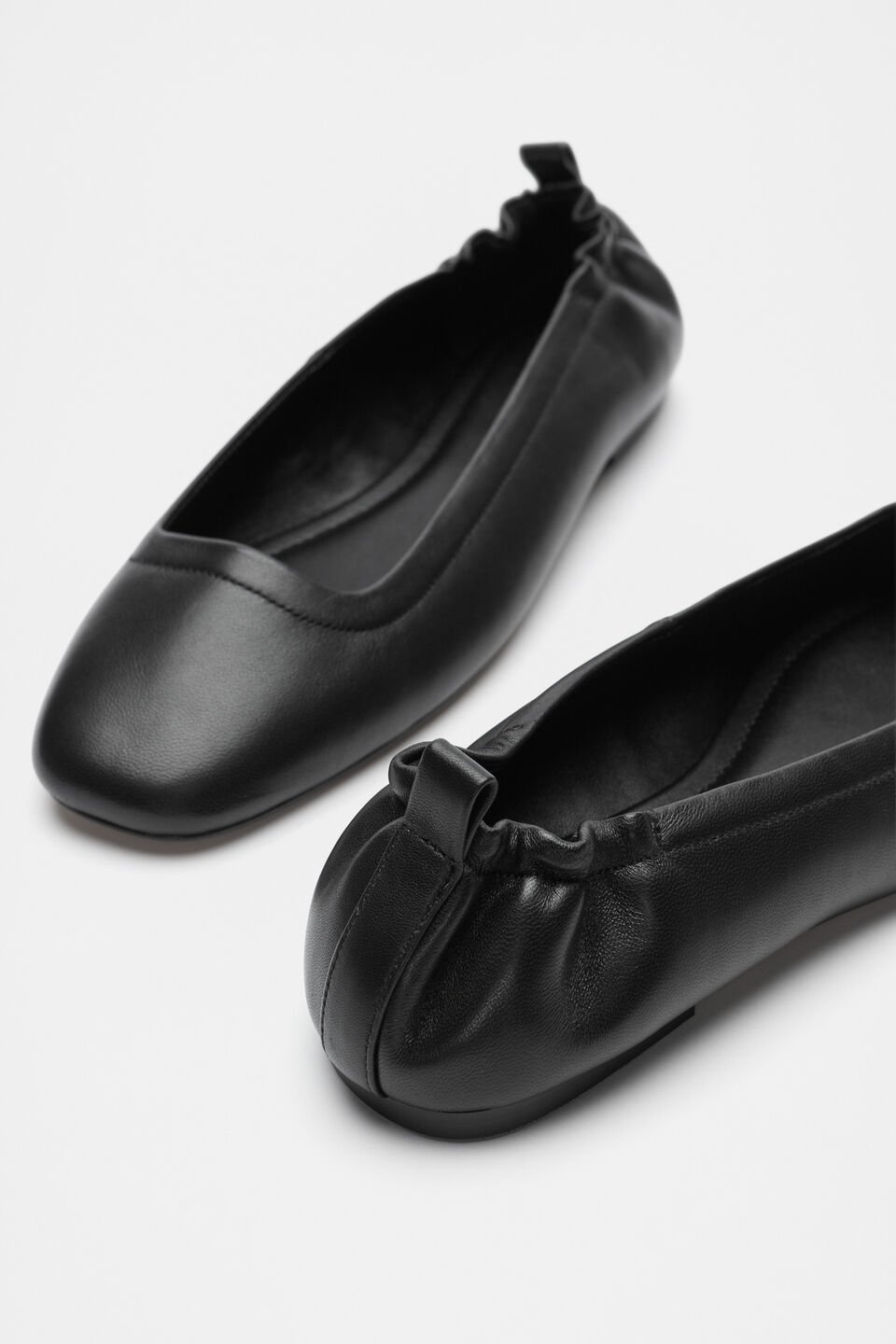 Addie Elasticated Ballet Flat  Black