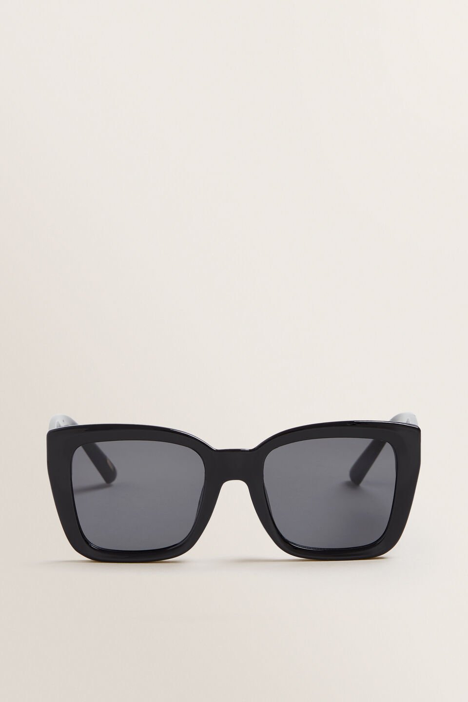 Blake D-Frame Sunglasses  