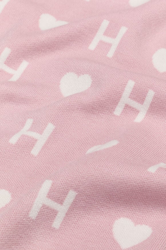 Heart Initial Blanket  H  hi-res