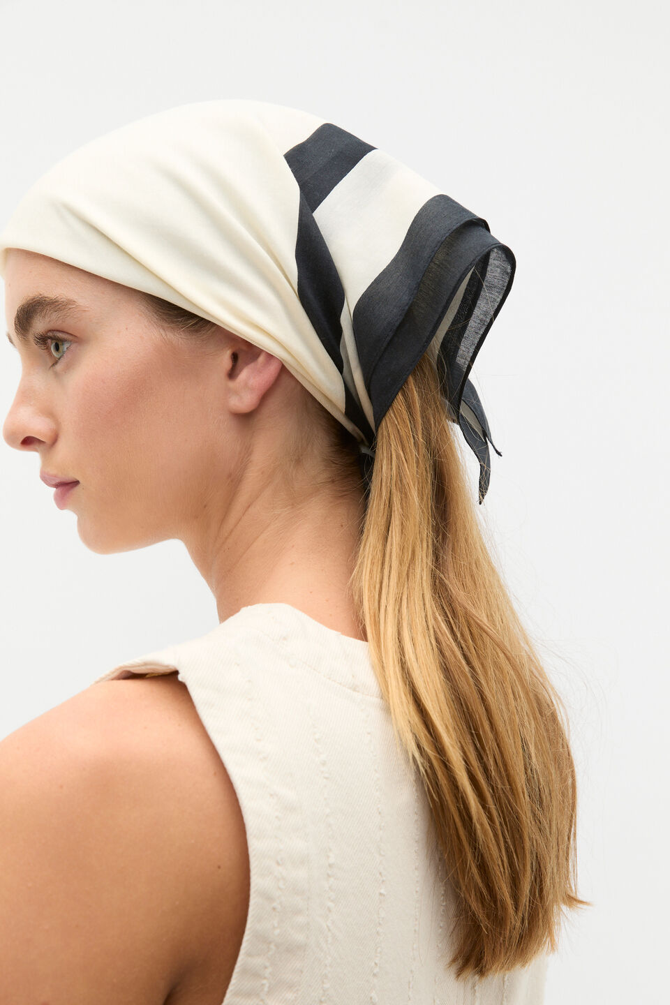 Printed Headscarf  Cream