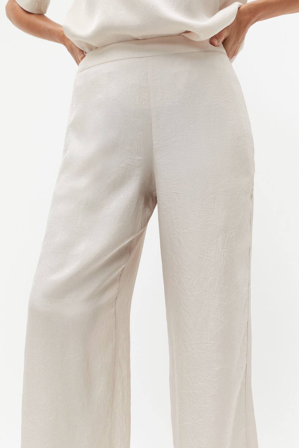 Textured Satin Elasticated Pant  Oat