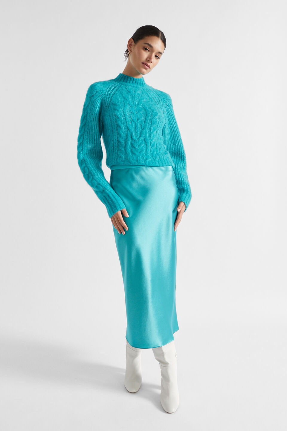 Plait Cable Knit  Peacock Blue Twist